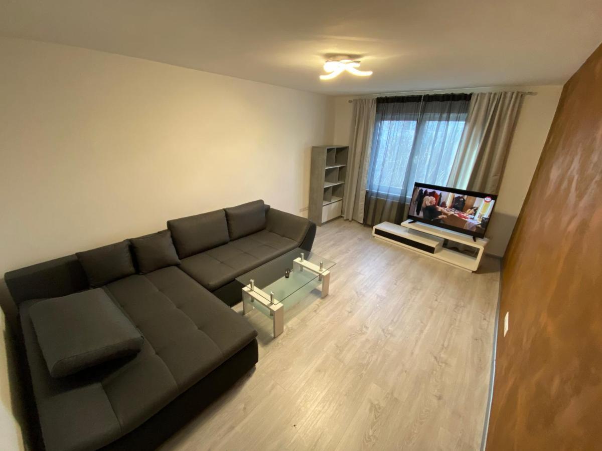 Concept Apartments 3 Camere Targu-Mures Bagian luar foto